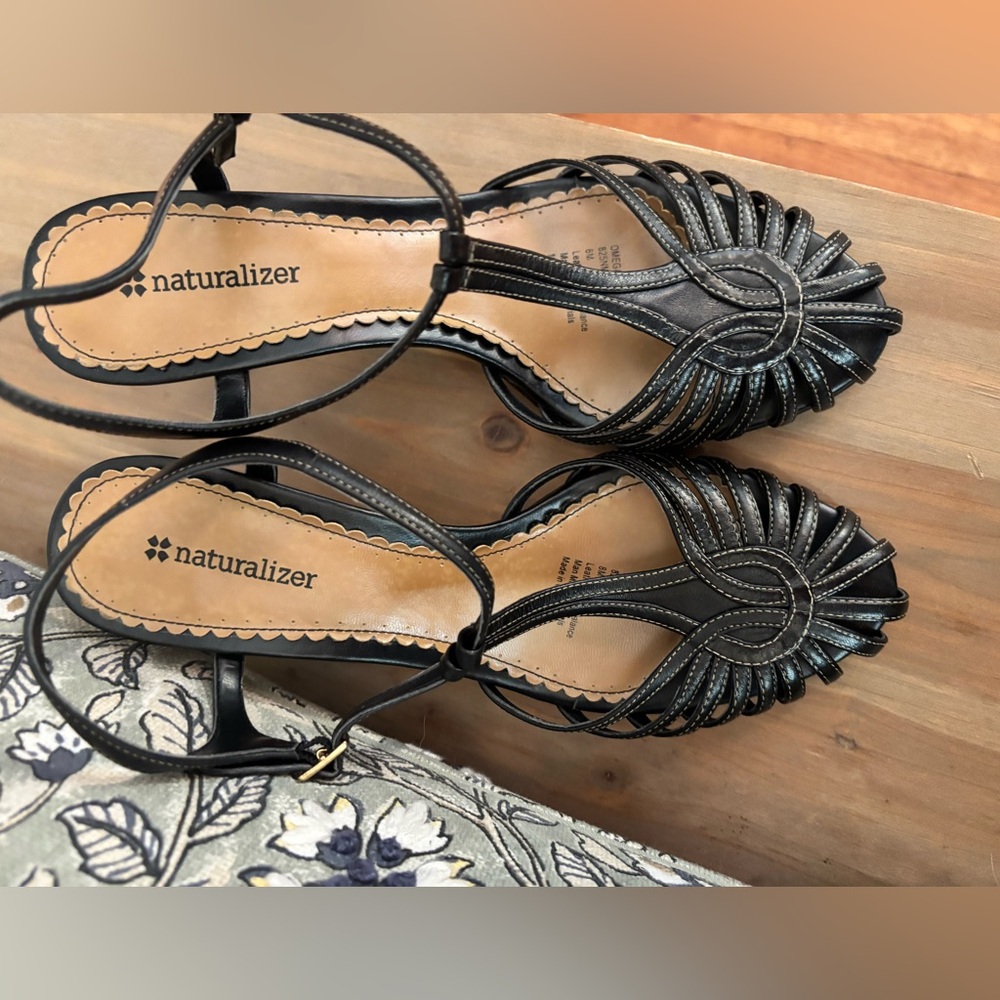 Naturalizer Black Woven Sandals